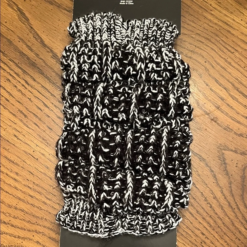 Steve Madden chic knit